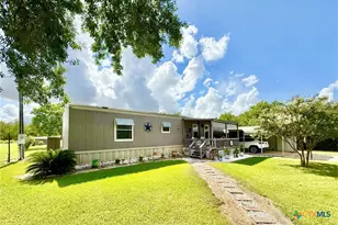 549 Co Rd 431, Lolita, TX 77971 - Photo 3