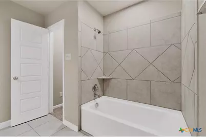 1141 Amber Lake, Seguin, TX 78155 - Photo 13