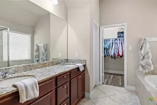 2152 Pioneer Pass, Seguin, TX 78155 - Photo 15