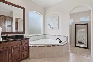 324 Valley Lodge, New Braunfels, TX 78132 - Photo 13