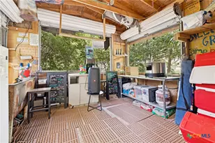 8570 River Rd, New Braunfels, TX 78132 - Photo 19