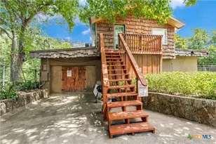 8570 River Rd, New Braunfels, TX 78132 - Photo 33