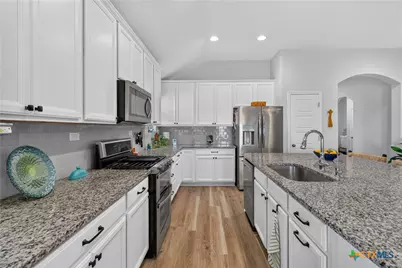 485 Rosemellow Street, New Braunfels, TX 78132 - Photo 15