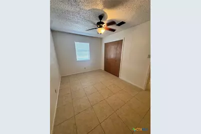213 Versailles Street, Victoria, TX 77904 - Photo 15