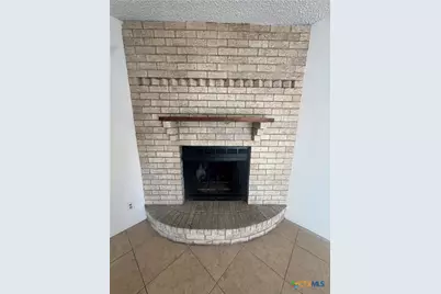 213 Versailles Street, Victoria, TX 77904 - Photo 3
