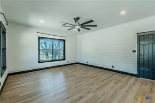 466 Arrowhead Point Rd, Belton, TX 76513 - Photo 11