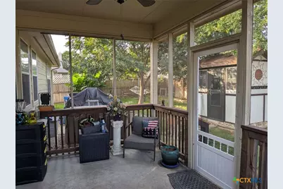 2121 Dragon Trail, New Braunfels, TX 78130 - Photo 9