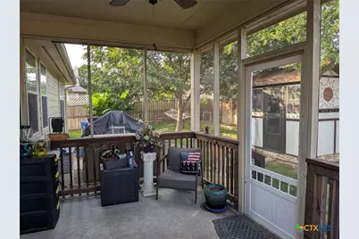 2121 Dragon Trail, New Braunfels, TX 78130 - Photo 9