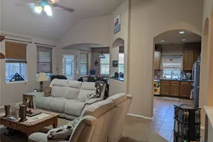 2121 Dragon Trail, New Braunfels, TX 78130 - Photo 33