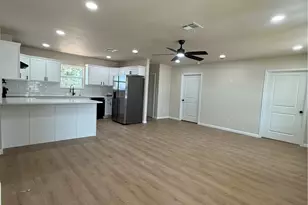 1110 W Calhoun Ave, Temple, TX 76504 - Photo 11