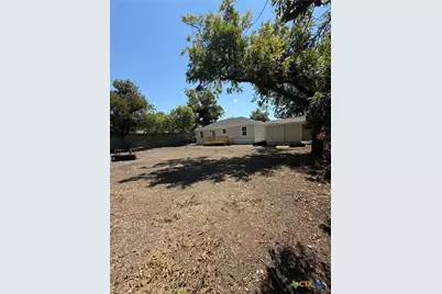 1110 W Calhoun Avenue, Temple, TX 76504 - Photo 19