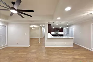 220 Navajo Dr, Victoria, TX 77904 - Photo 13