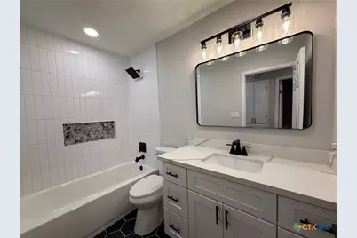 220 Navajo Drive, Victoria, TX 77904 - Photo 31