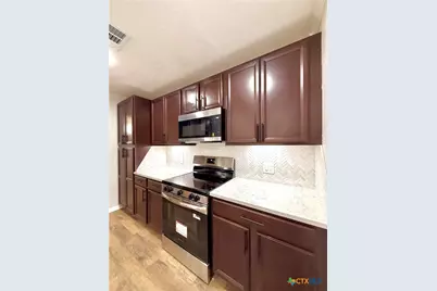 220 Navajo Drive, Victoria, TX 77904 - Photo 19