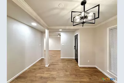 220 Navajo Drive, Victoria, TX 77904 - Photo 7