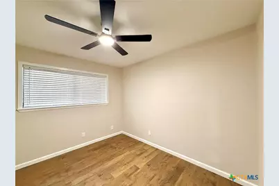 220 Navajo Drive, Victoria, TX 77904 - Photo 29
