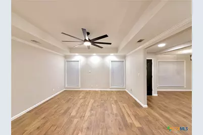220 Navajo Drive, Victoria, TX 77904 - Photo 11