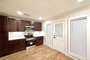 220 Navajo Dr, Victoria, TX 77904 - Photo 17