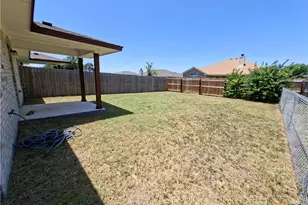 1818 Castroville Trl, Copperas Cove, TX 76522 - Photo 13