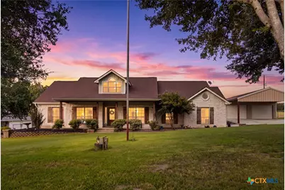 1413 Country Hills Drive, La Vernia, TX 78121 - Photo 1