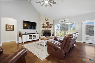 1413 Country Hills Dr, La Vernia, TX 78121 - Photo 19