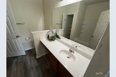 2023 Lisa Lane, San Marcos, TX 78666 - Photo 9