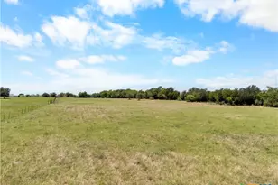 608 Bush Dr, Whitney, TX 76692 - Photo 43
