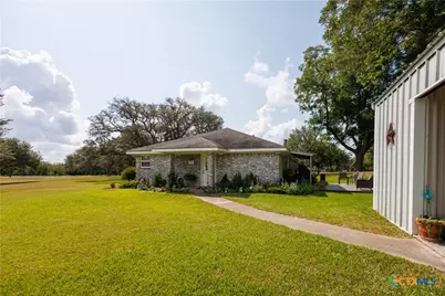4945 Fm 531, Yoakum, TX 77995 - Photo 21