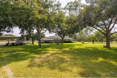 4945 Fm 531, Yoakum, TX 77995 - Photo 25