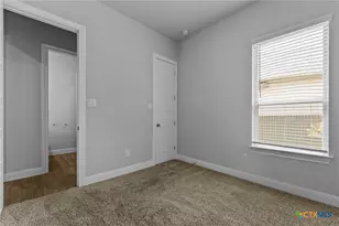 1080 Carriage Loop, New Braunfels, TX 78132 - Photo 5