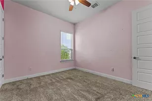 1080 Carriage Loop, New Braunfels, TX 78132 - Photo 17