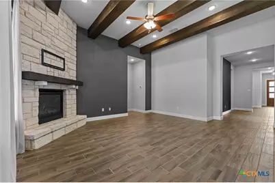 1080 Carriage Loop, New Braunfels, TX 78132 - Photo 19