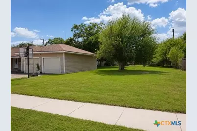 1504 Justice Drive, Port Lavaca, TX 77979 - Photo 17