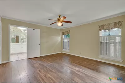 211 Royal Oaks Drive, San Antonio, TX 78209 - Photo 17