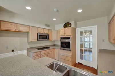 211 Royal Oaks Drive, San Antonio, TX 78209 - Photo 27