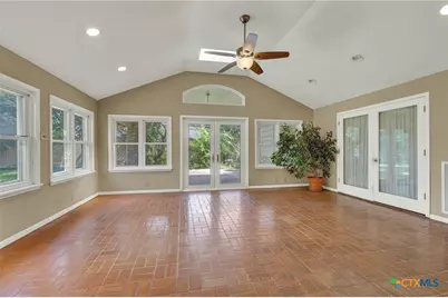 211 Royal Oaks Drive, San Antonio, TX 78209 - Photo 15
