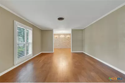 211 Royal Oaks Drive, San Antonio, TX 78209 - Photo 5