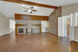 211 Royal Oaks Dr, San Antonio, TX 78209 - Photo 11