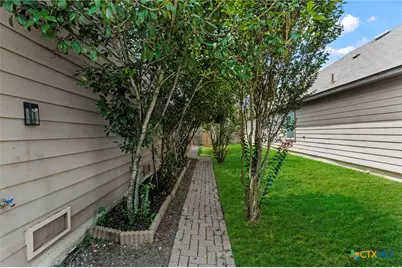 1480 Jordan Crossing, New Braunfels, TX 78130 - Photo 3