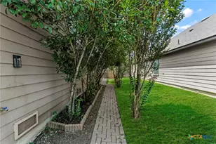 1480 Jordan Crossing, New Braunfels, TX 78130 - Photo 3