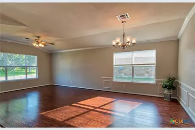 104 Lone Shadow Drive, Harker Heights, TX 76548 - Photo 5