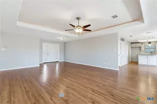 1204 Applewood Dr, Burnet, TX 78611 - Photo 9