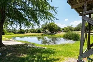 1204 Applewood Dr, Burnet, TX 78611 - Photo 3