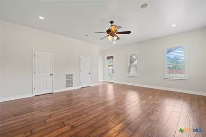 17 Horseshoe Court, New Braunfels, TX 78132 - Photo 19