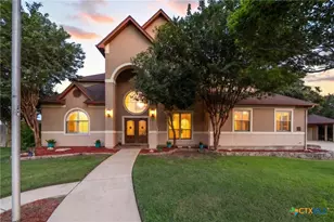 17 Horseshoe Ct, New Braunfels, TX 78132 - Photo 1