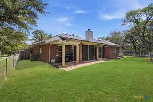 8 Holly Ct, Belton, TX 76513 - Photo 25