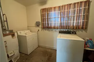 605 3rd St, Cuero, TX 77954 - Photo 29