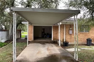 605 3rd St, Cuero, TX 77954 - Photo 35