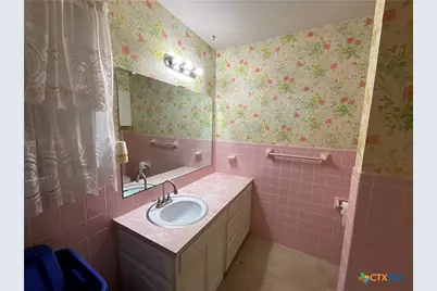 605 3rd Street, Cuero, TX 77954 - Photo 23
