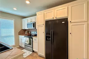 109 Perth St, Victoria, TX 77904 - Photo 23